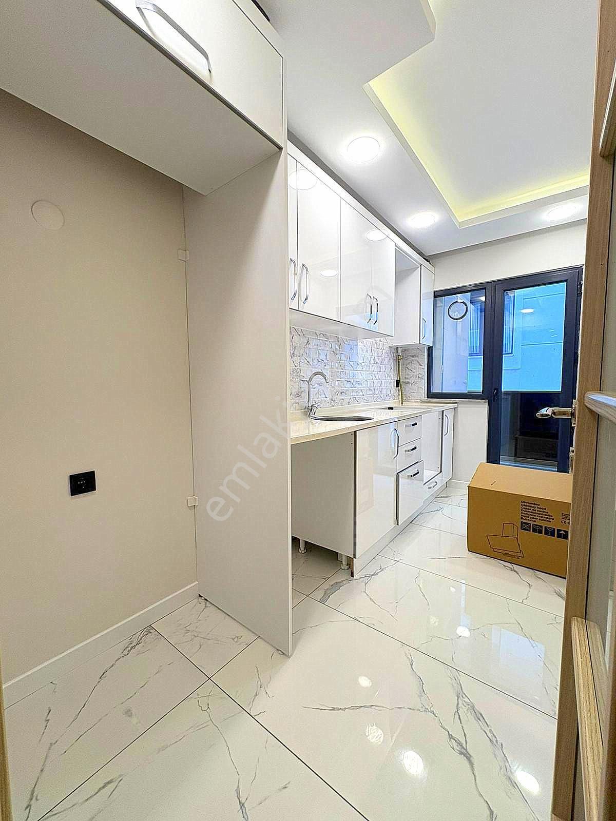 ▃birikim▃ Küçükyalı'da Ayrı Mutfaklı Balkonlu 2.katta Yeni 2+1!! - Görsel 8