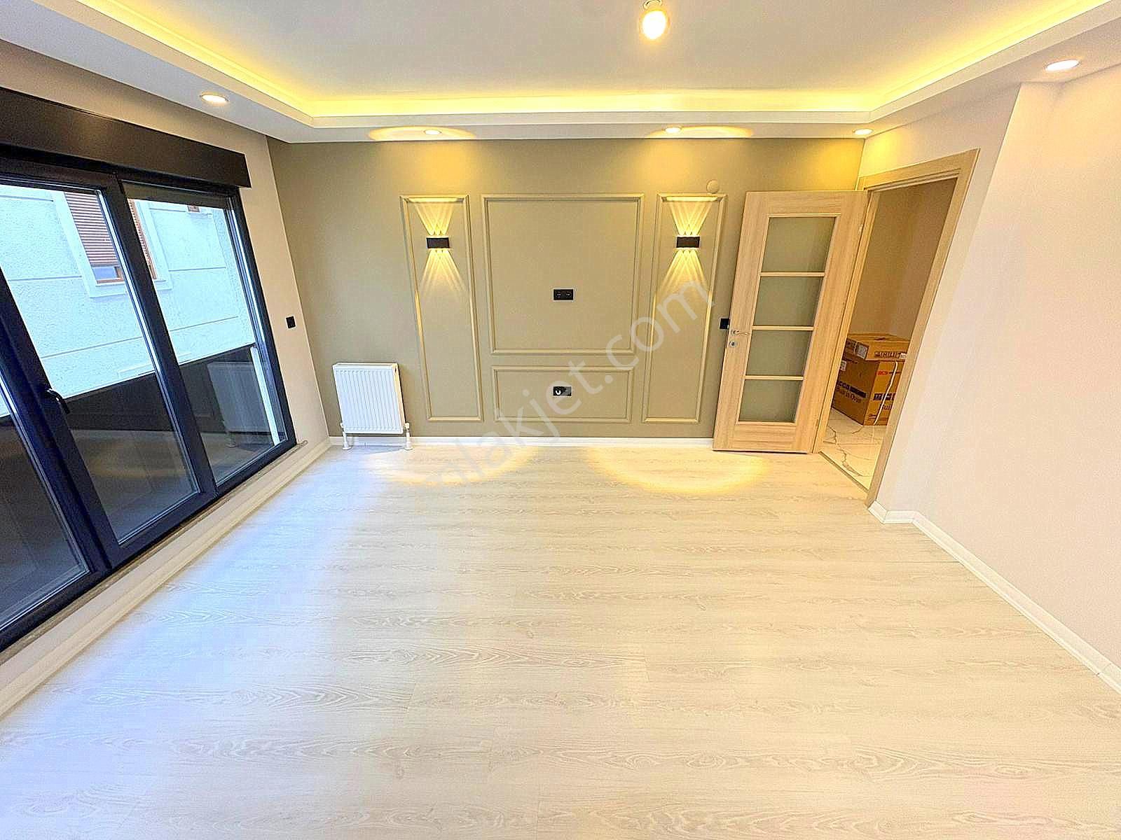 ▃birikim▃ Küçükyalı'da Ayrı Mutfaklı Balkonlu 2.katta Yeni 2+1!! - Görsel 2