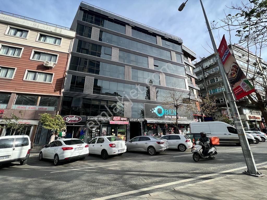 Mecidiyeköy Metro Metrobüse Yakın Kullanıma Hazır Satılık Ofis