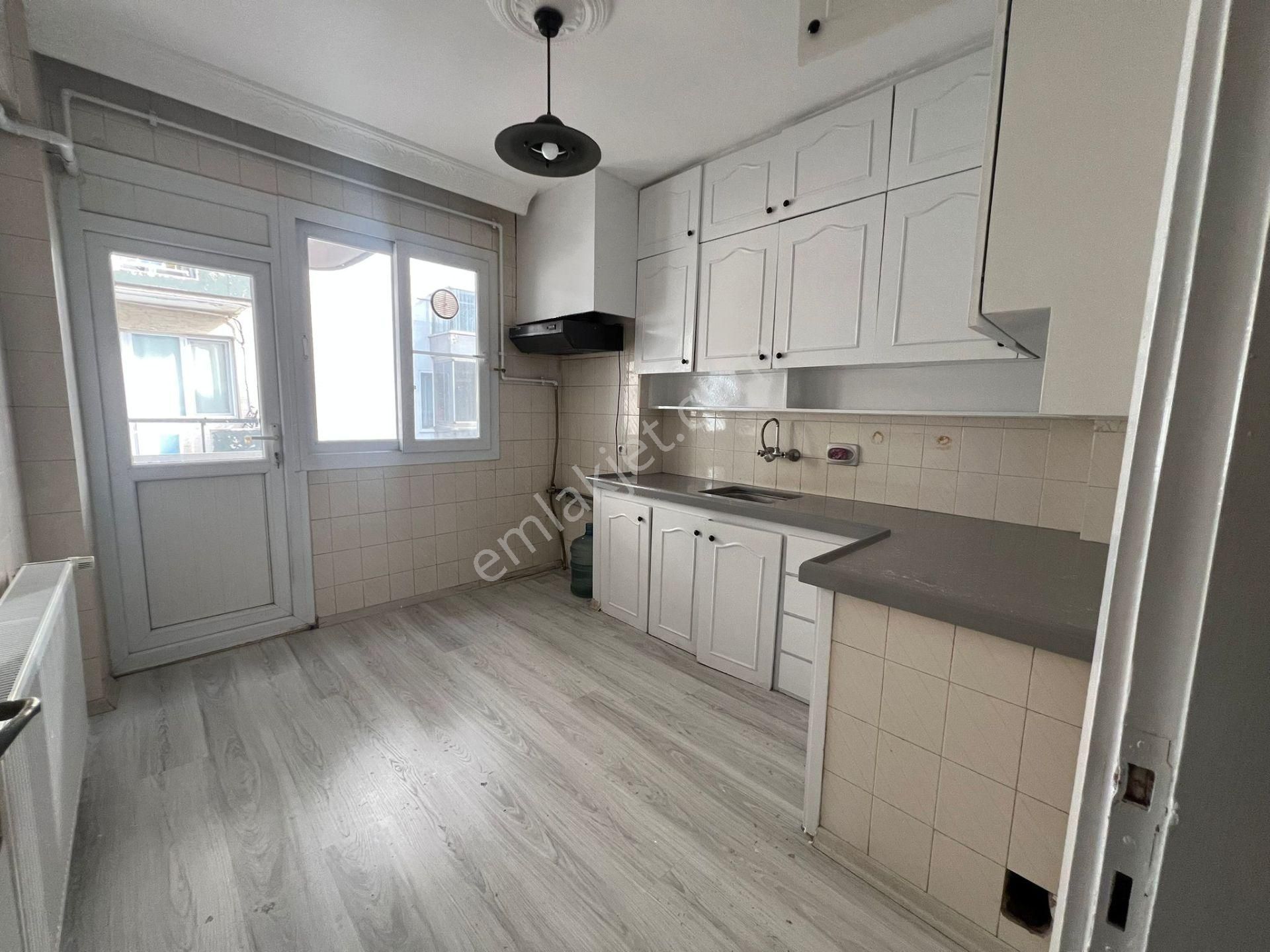 Buca Şirinyer Saadet Emir Okulu Karşısında 3+1 120m2 D.gazlı Ayrı Mutfak Daire - Görsel 14