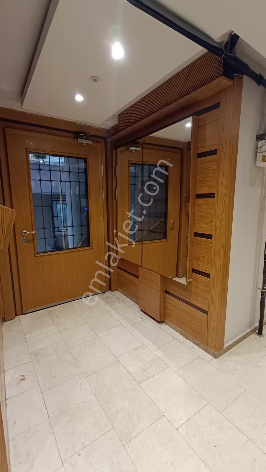 Feriköy Paşa Mahallesinde Asansörlü Boş Daire - Görsel 17