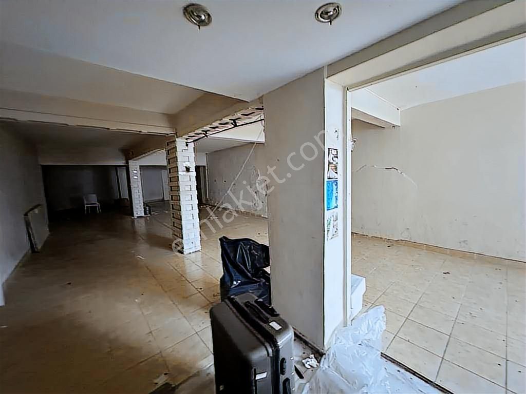 Şişli Kazım Orbay Cad. 450m2 3 Katlı Kiralık Dükkan Ve Mağaza - Görsel 24