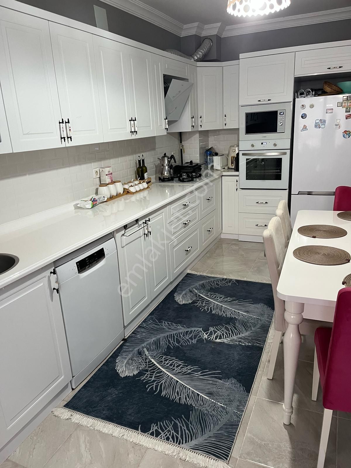 Nasreddinden Stadyum Altı Kiralık Eşyalı Daire - Görsel 16