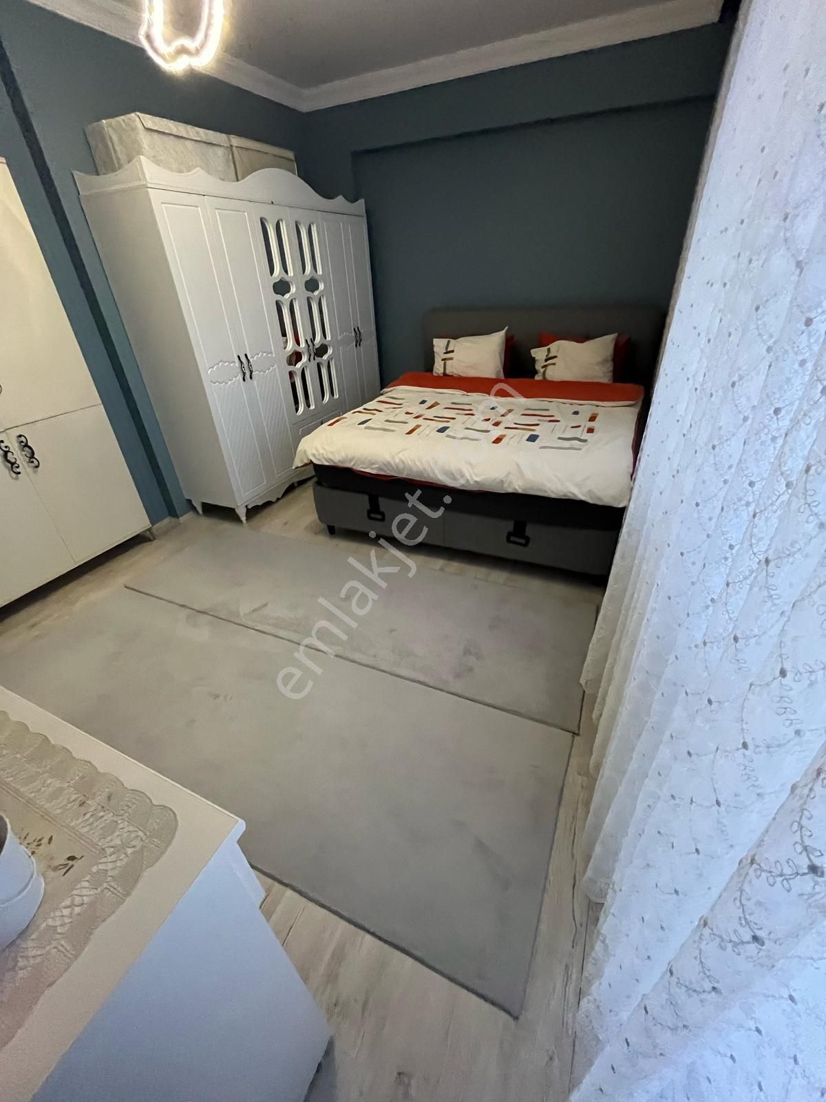 Nasreddinden Stadyum Altı Kiralık Eşyalı Daire - Görsel 2