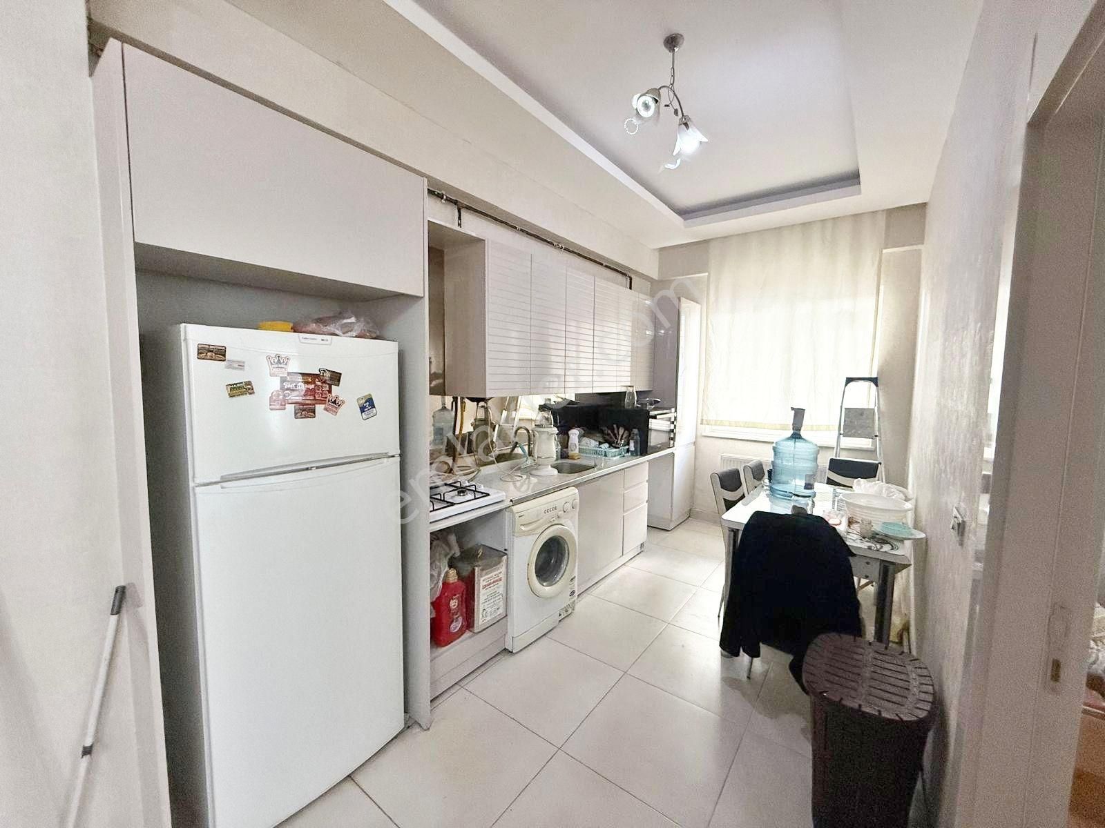 Fıstıklık'ta Şık Tasarımlı Amerikan Mutfaklı Lüx 2+0