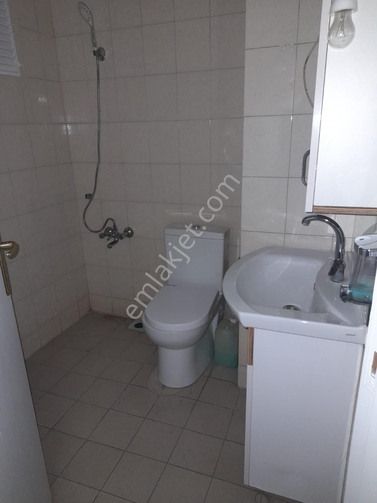 Kızılay Bestekar Cad 2+1 Kombili,asansörlü ,otoparklı - Görsel 9