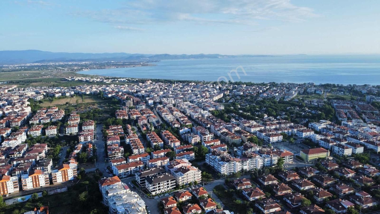 Akçay Altınkum'da Site İçi Eşyalı 1+1 Havuzlu Lüx Daire - Görsel 19