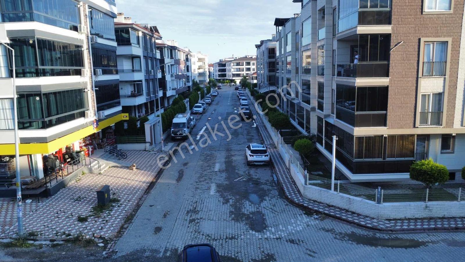 Akçay Altınkum'da Site İçi Eşyalı 1+1 Havuzlu Lüx Daire - Görsel 18