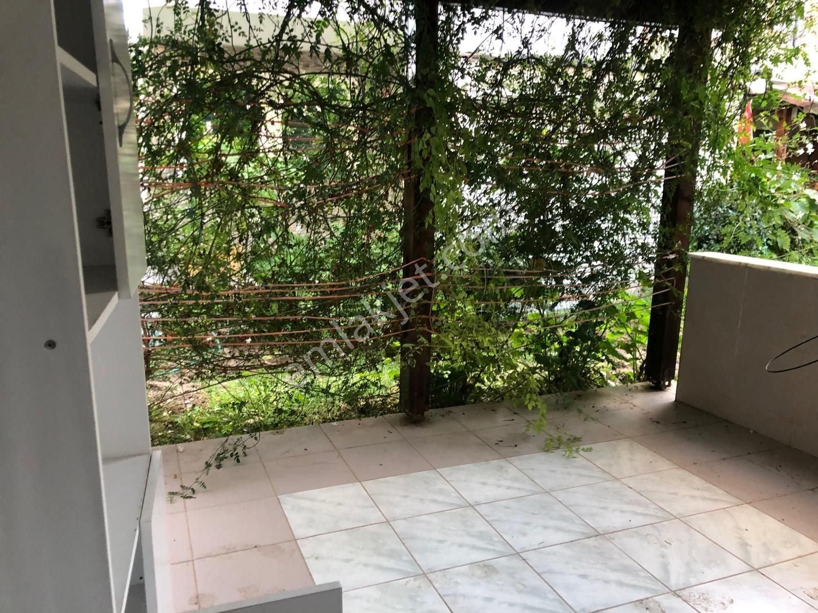 Havuzlu Sitede Sarımsaklı Altınova Arası 3+1 Satılık Villa - Görsel 7