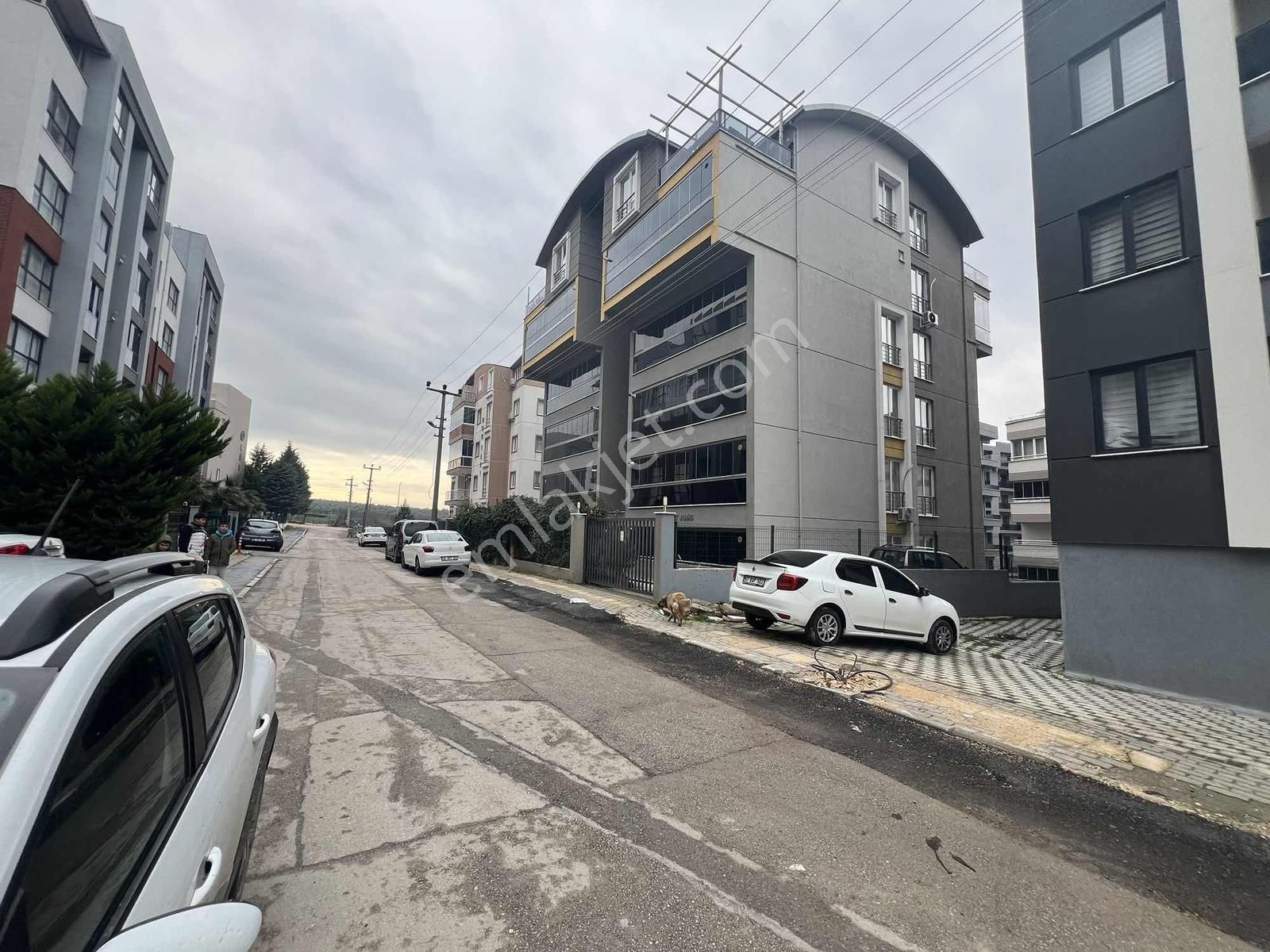 Görükle Suit 1453 3+1 Cam Balkonlu Geniş Kiralık Daire
