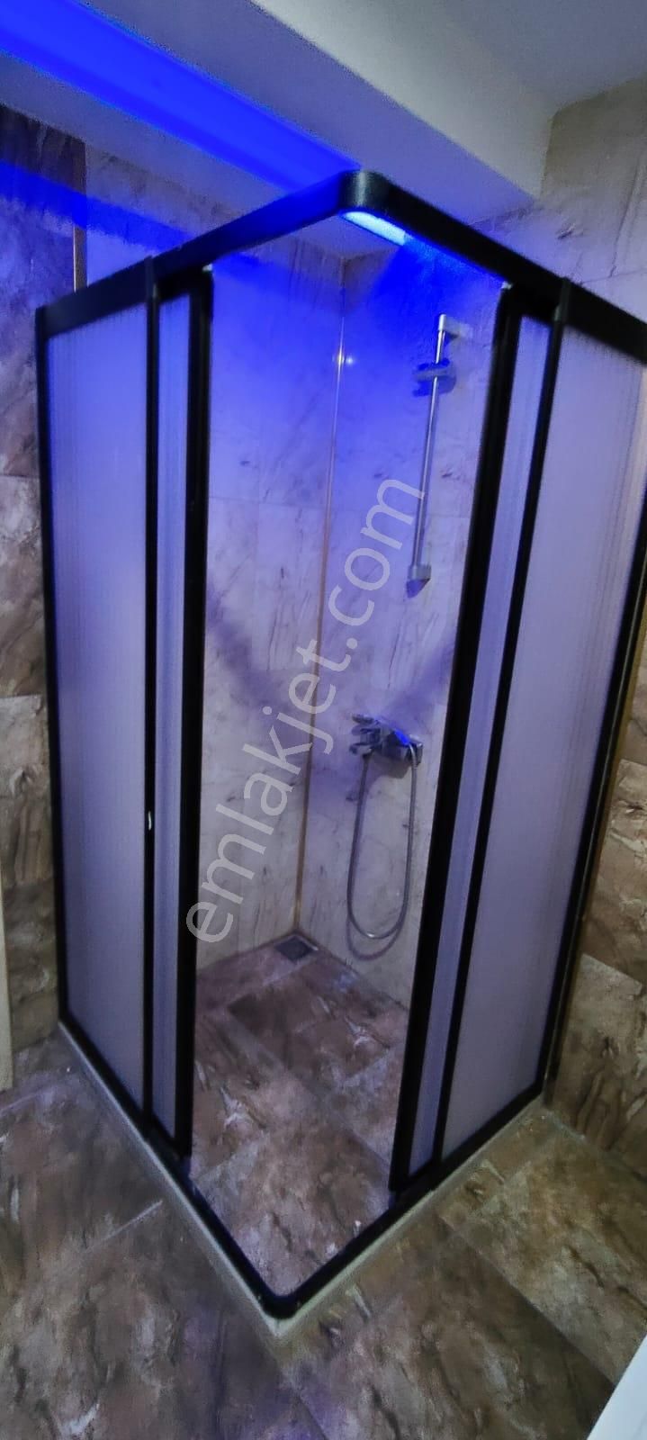 Mezitli Akdeniz'de Nezih Sitede Satılık Geniş 4+1 Salon - Görsel 15