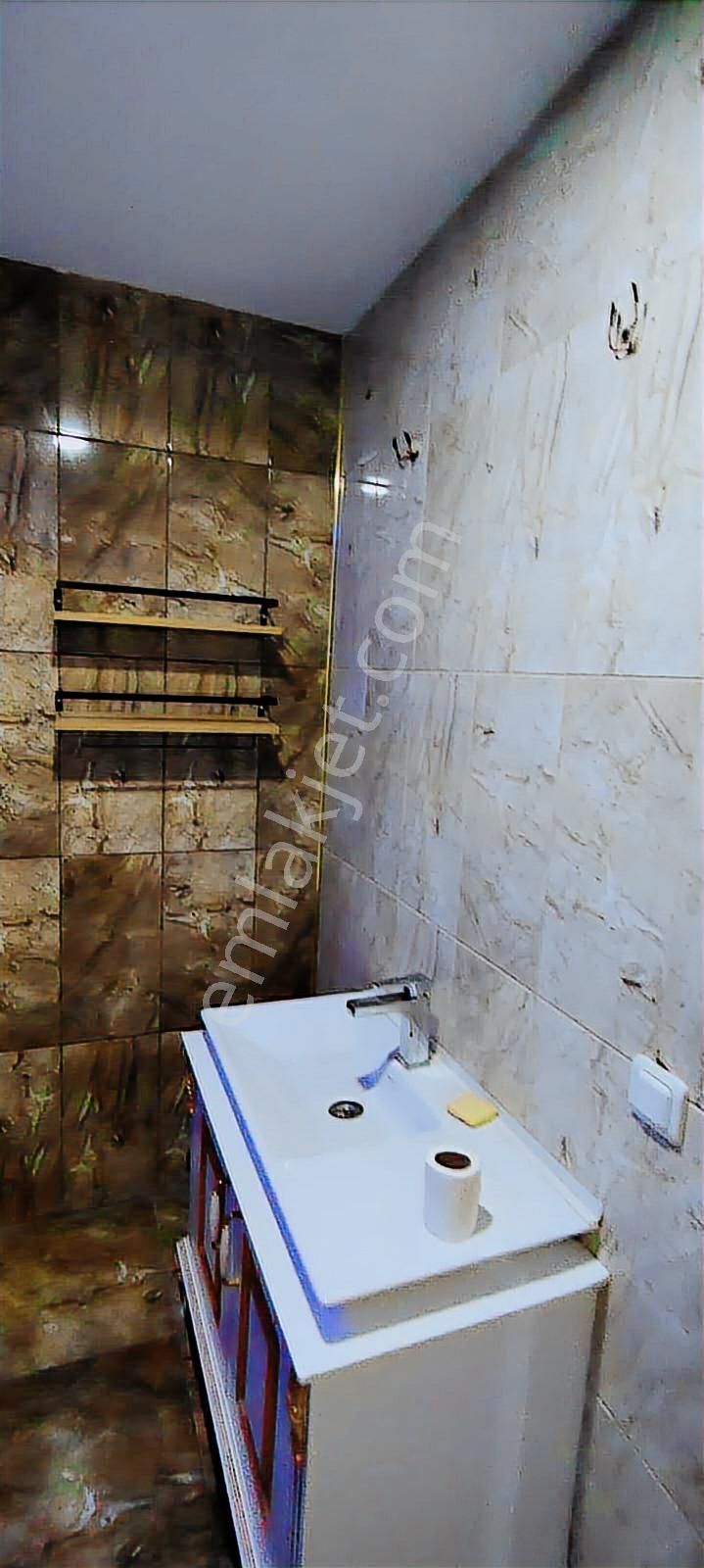 Mezitli Akdeniz'de Nezih Sitede Satılık Geniş 4+1 Salon - Görsel 22