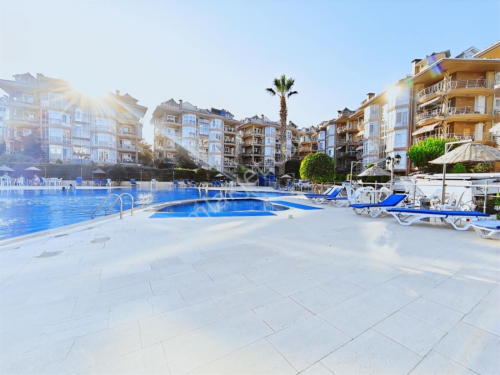 Silivri Yeni Mh. Engin Kent'de Satılık 5+2 Dublex Daire - Görsel 17