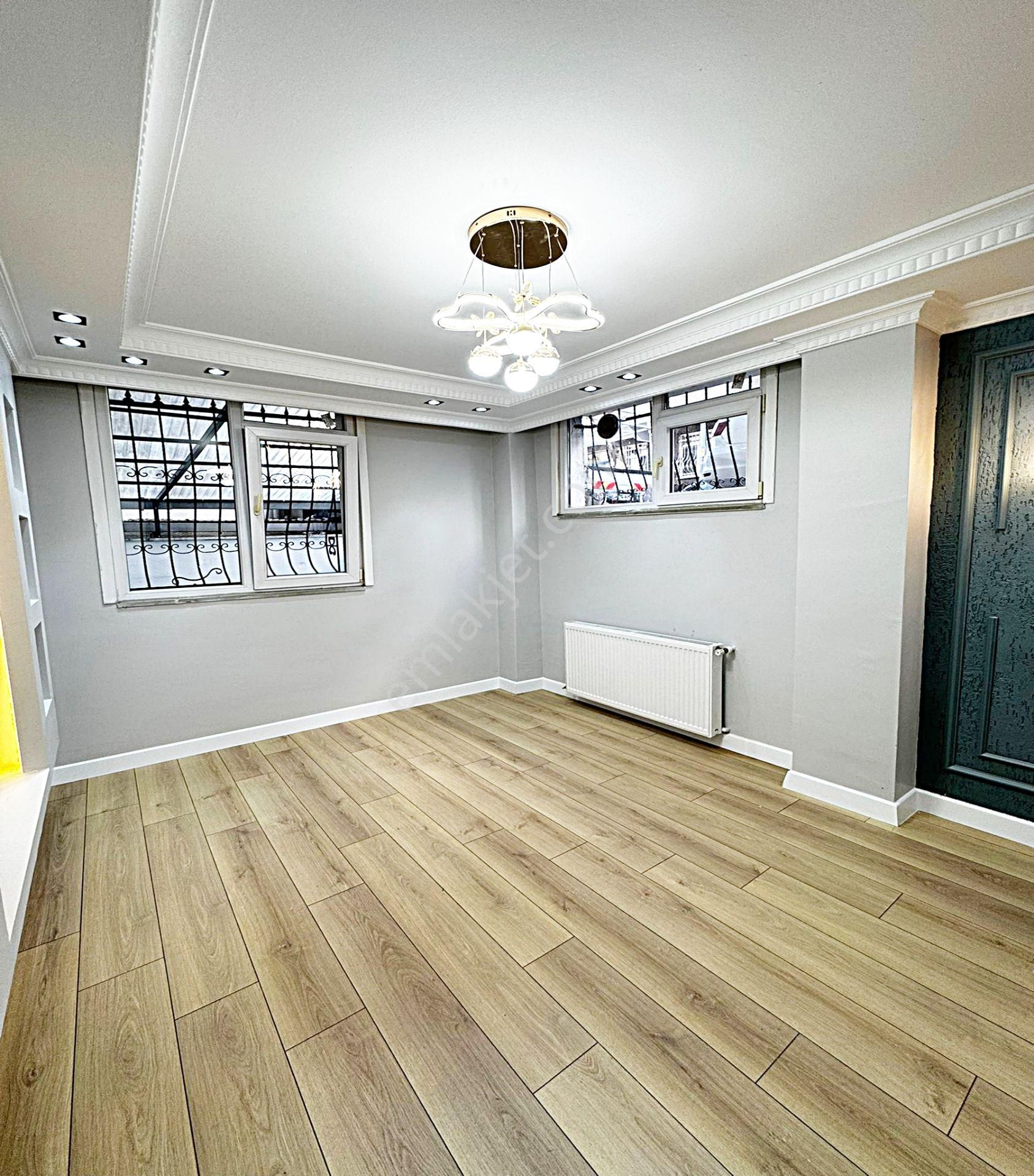 Güzelyurt Metrobüse 5dk 2+1 Kış Bahçeli Lüks Temiz Satılık Daire - Görsel 18