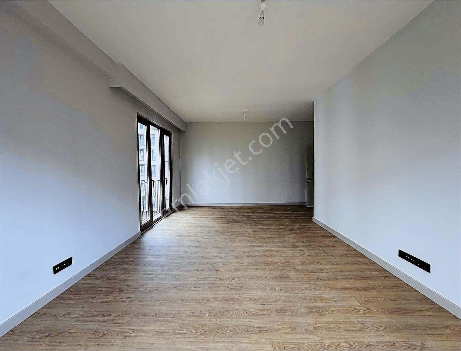 Emlak Konut Çınarköy " 4+1 Satılık Köşe Tip Daire " - Görsel 13