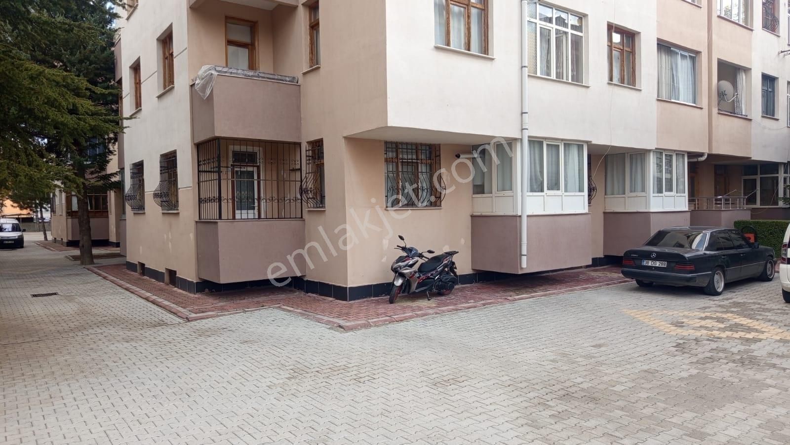 Mehmet Akif'te Satılık 2+1 Daire - Görsel 30