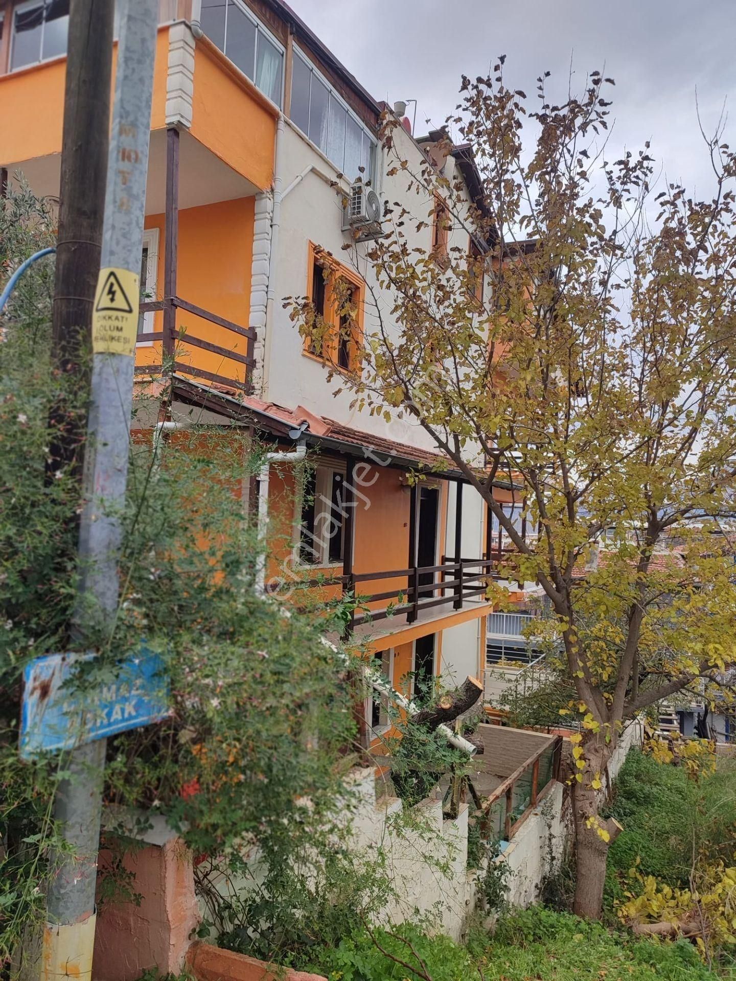 Seferihisar'da Denize 500m Ticari Amaca Da Uygun Mülk (açıklamayı Okuyunuz ) - Görsel 2