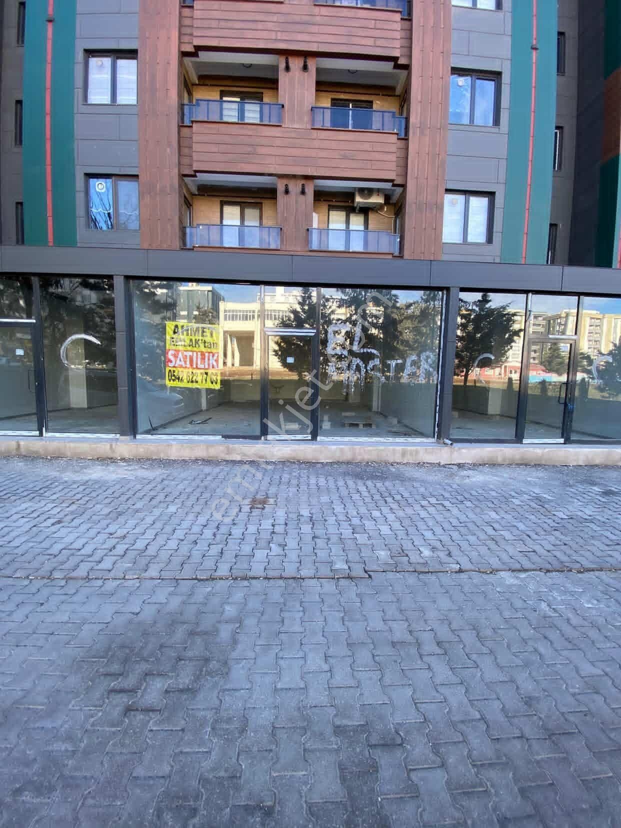 Kılıç Emlak'tan Karşıyaka'da Satılık Dükkan - Görsel 3