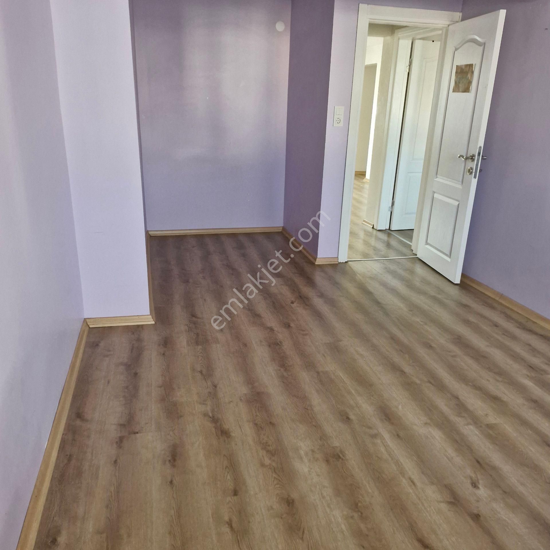 Akşenden Fatih Çapa Şehriminide 3.son Kat 3+1 Full Yapılı Teraslı Kiralık Daire - Görsel 10