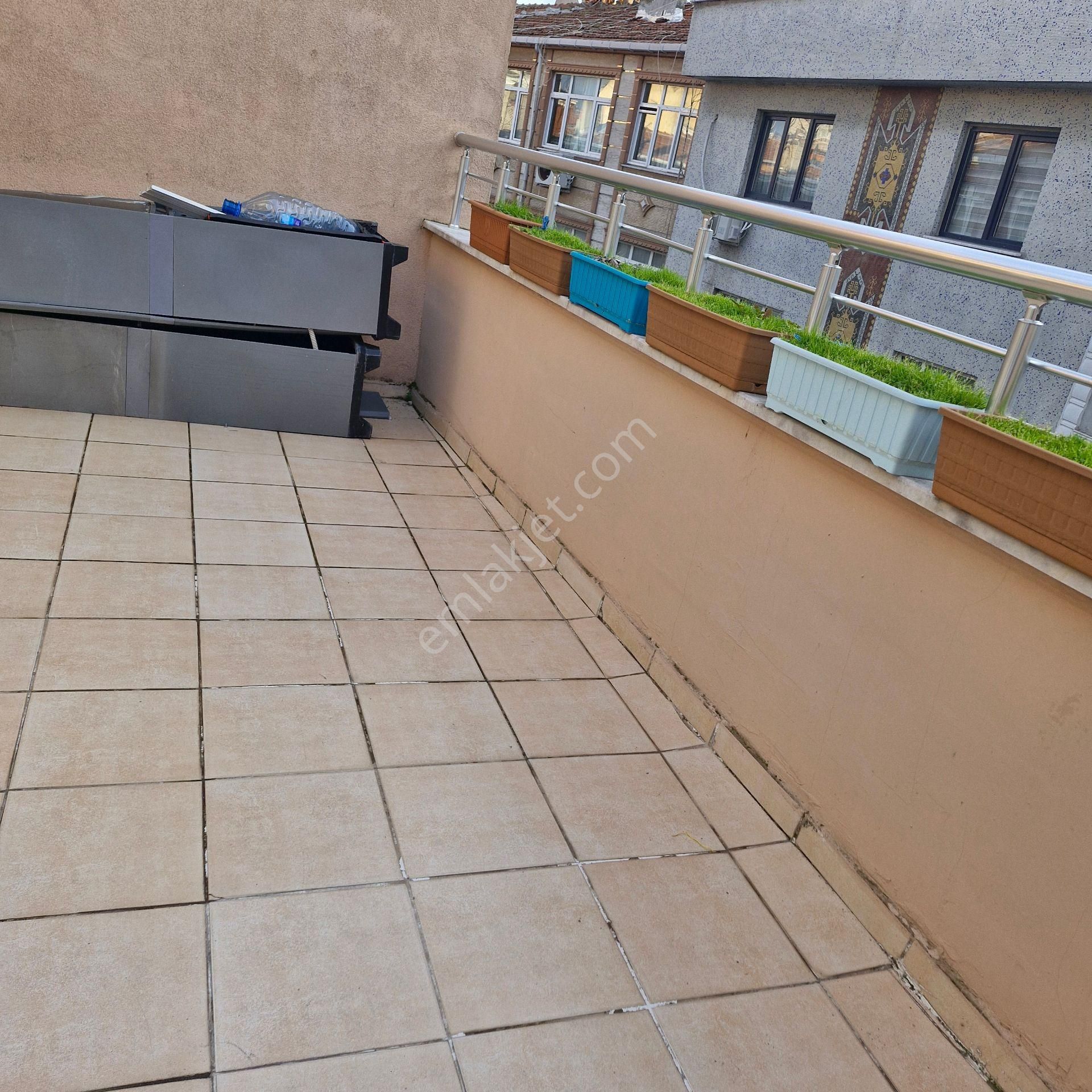 Akşenden Fatih Çapa Şehriminide 3.son Kat 3+1 Full Yapılı Teraslı Kiralık Daire - Görsel 21