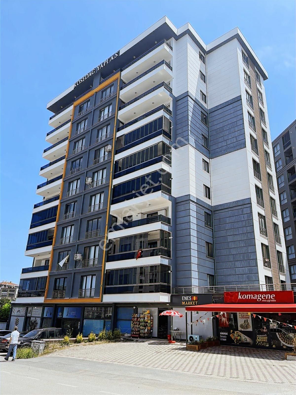 Nilüfer Kızılcıklı Mh. 6+1 Satılık 310 M2 Daire