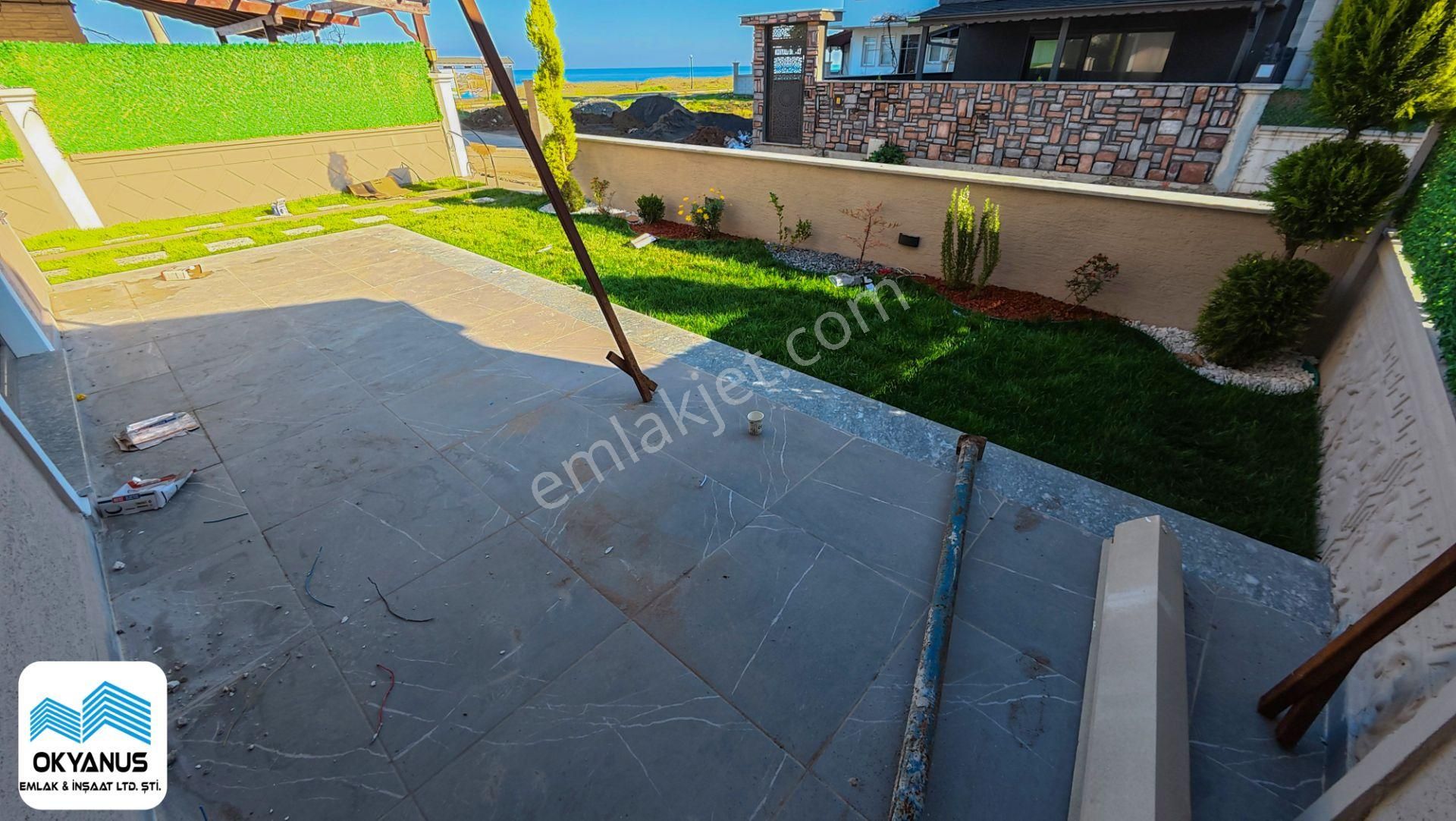 Kocaali De Deniz Manzaralı, Geniş Bahçeli, Ön-arka Cepheli Villa - Görsel 7