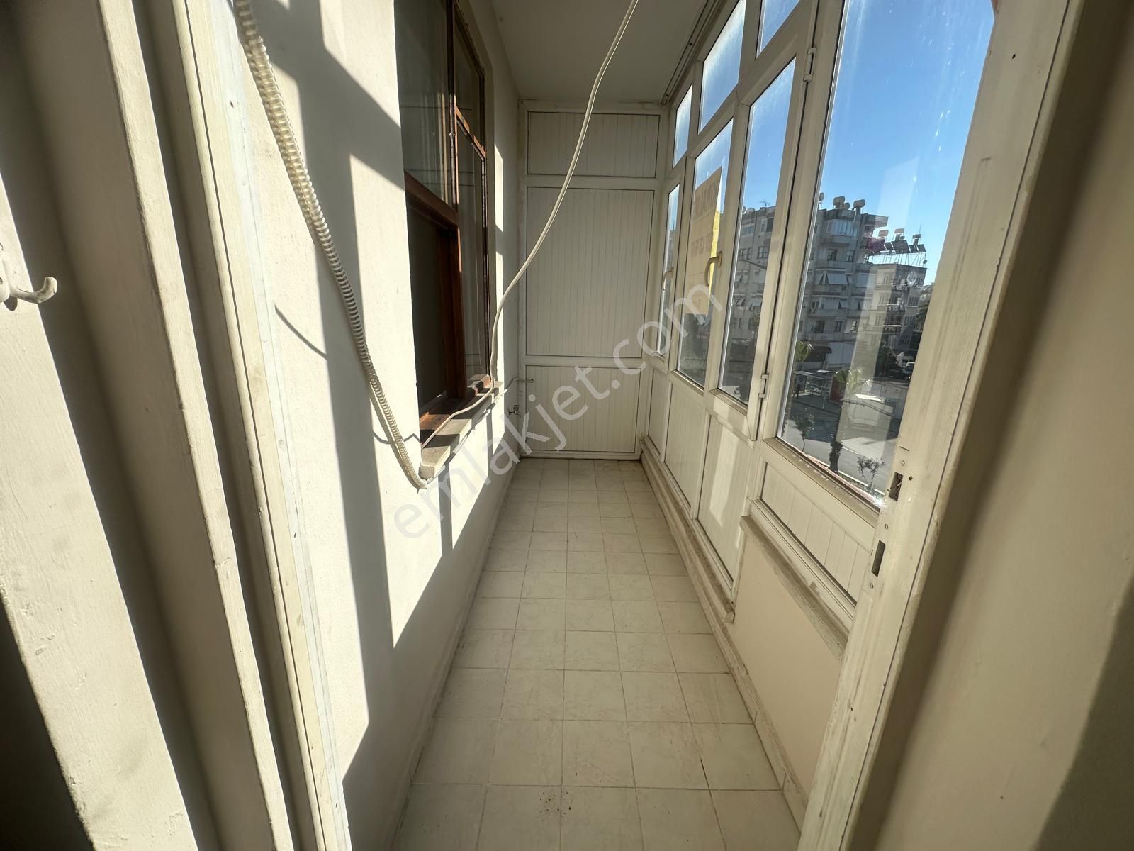 Alanya Sugözü Mah.saray Mevkii Çıtırım Pastanesi Karşısı Kiralık 2+1 Daire - Görsel 24