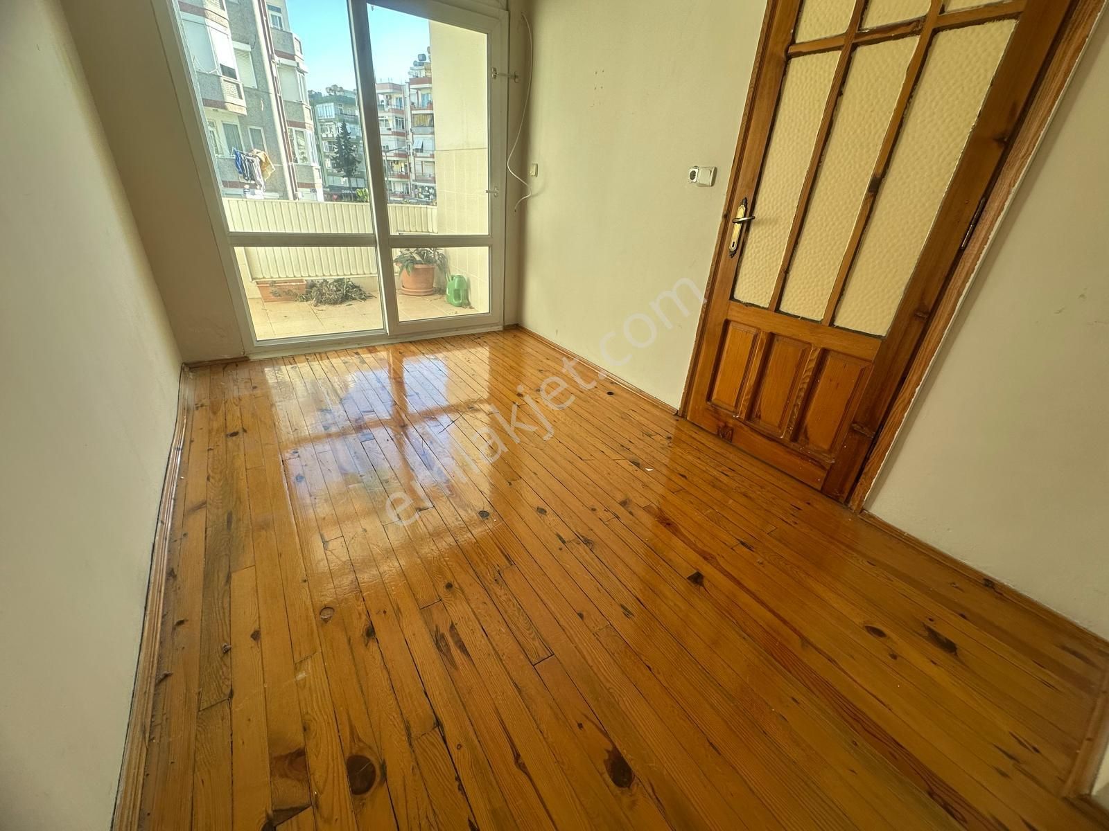 Alanya Sugözü Mah.saray Mevkii Çıtırım Pastanesi Karşısı Kiralık 2+1 Daire - Görsel 9