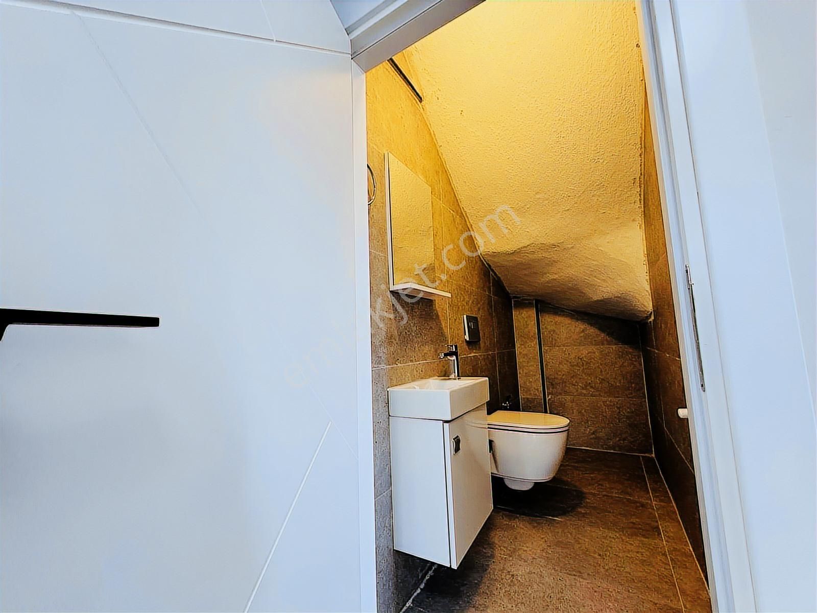 Didim Hisar Mahallesin'de 3+1 Sıfır Hazvuzlu Sitede Villa - Görsel 11