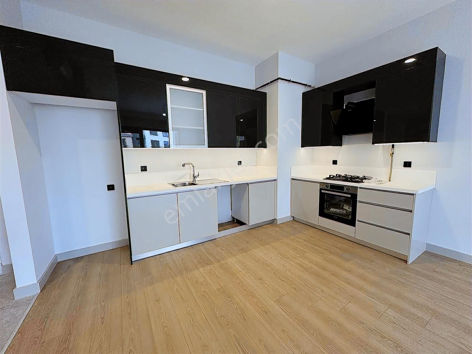 Emlak Konut Çınarköy " 2+1 Peyzaj Cephe Satılık Daire " - Görsel 16