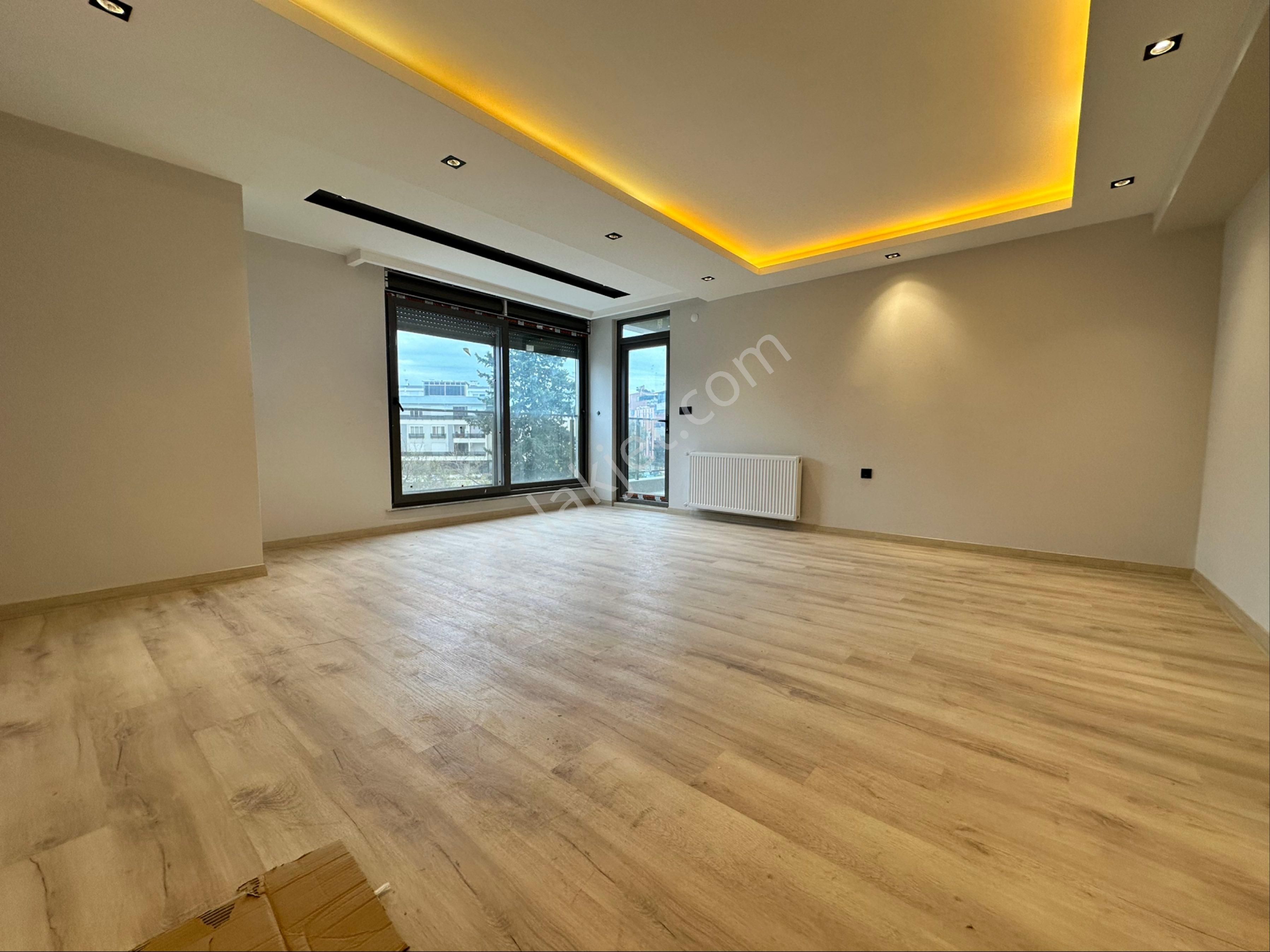 Yenigün Cadde Üstünde Katta Geniş Lüks Sıfır 2+1 - Görsel 3