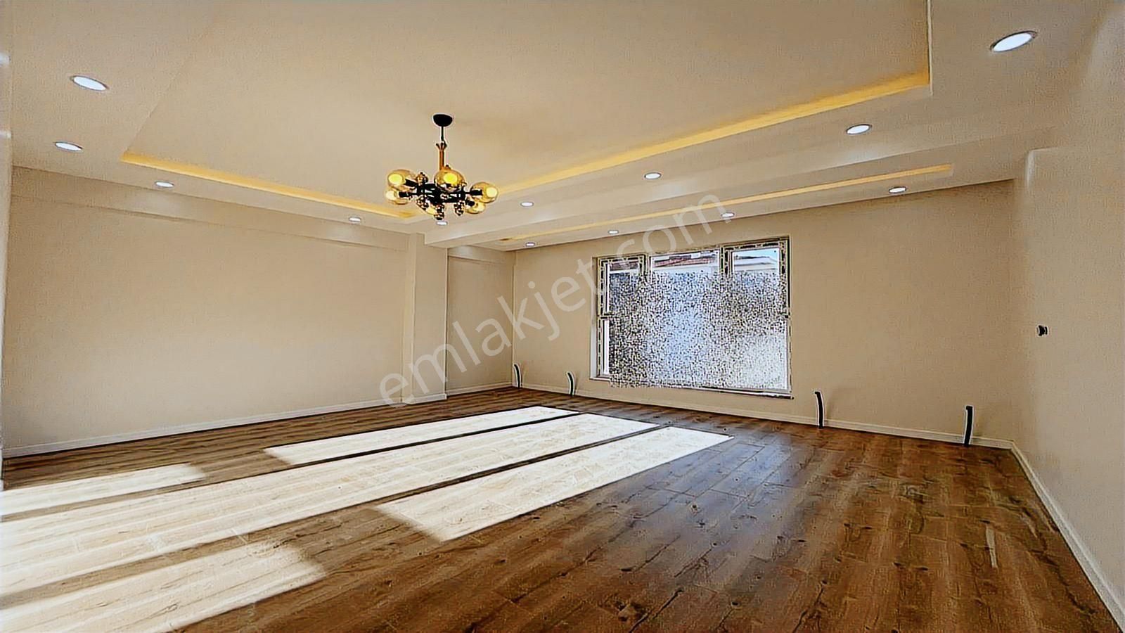 Yenikent Emlak'tan Gösterişli Ve Piyasaları Sallayan 4+1 Dairesi - Görsel 18