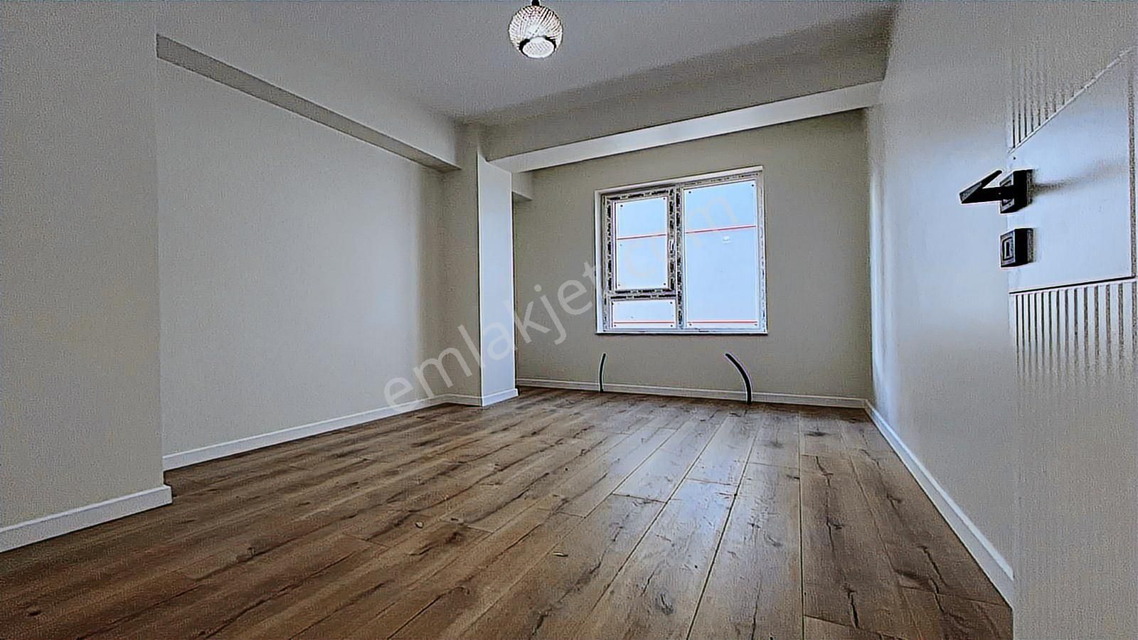 Yenikent Emlak'tan Gösterişli Ve Piyasaları Sallayan 4+1 Dairesi - Görsel 24