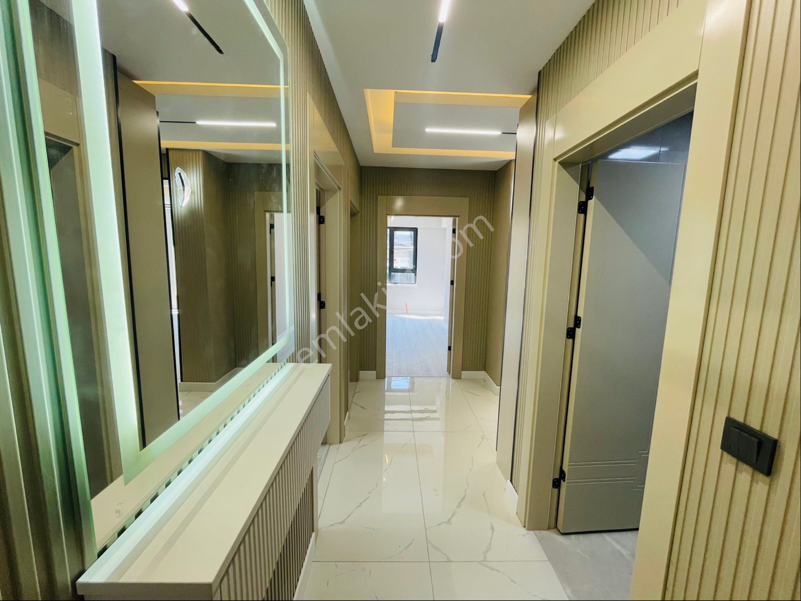 Öz Eda Emlaktan Bağlum Karakaya Da Satılık 3+1 Lüks Yapılı Daire - Görsel 22