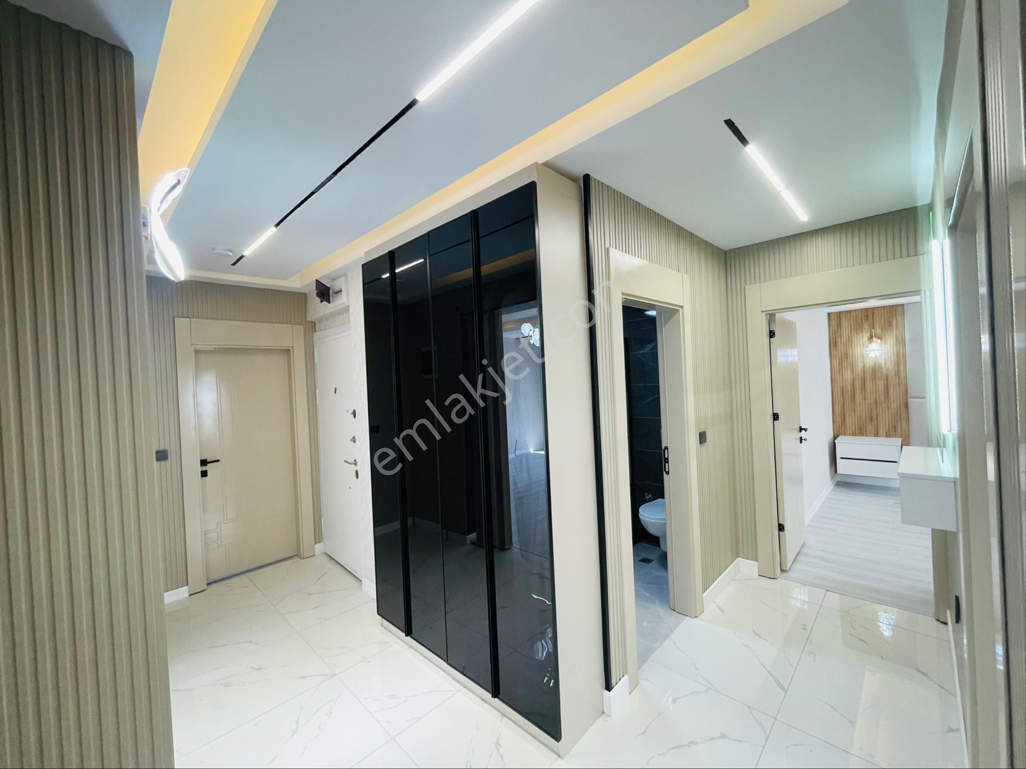 Öz Eda Emlaktan Bağlum Karakaya Da Satılık 3+1 Lüks Yapılı Daire - Görsel 21