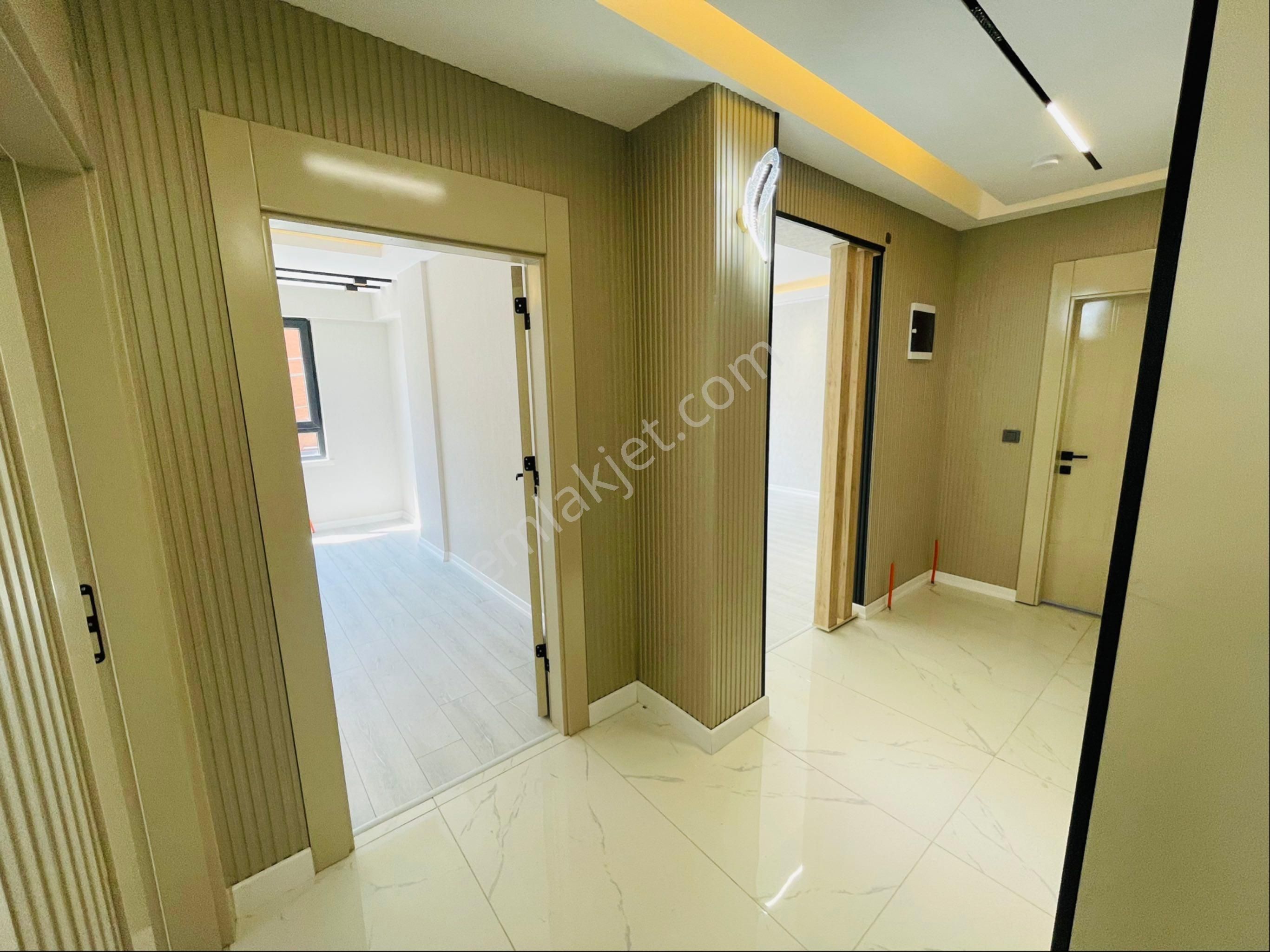 Öz Eda Emlaktan Bağlum Karakaya Da Satılık 3+1 Lüks Yapılı Daire - Görsel 24