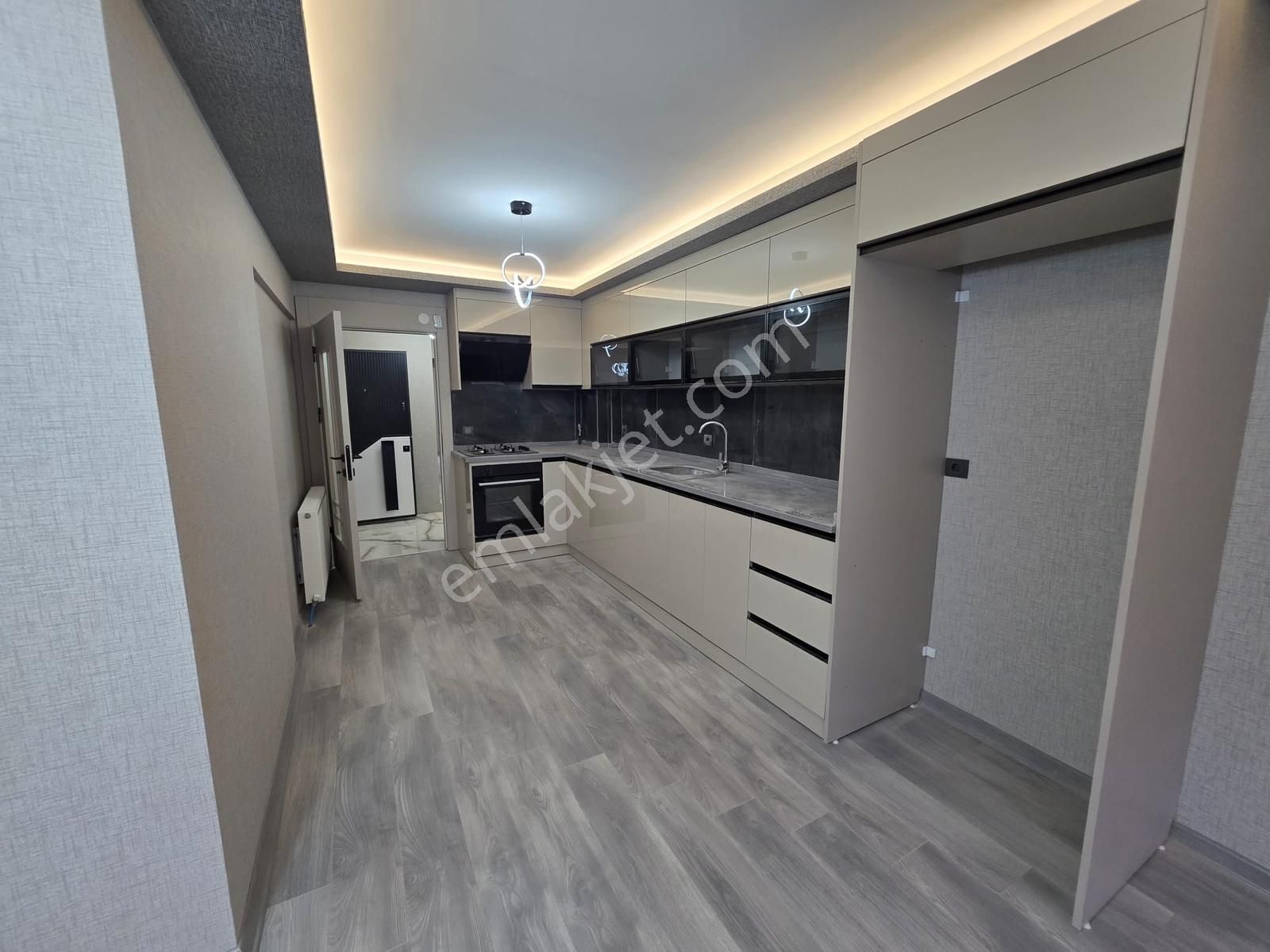 Yenimahalle Oğuzlar Sok Ara Kat Sıfır Full Yapılı Satılık Daire - Görsel 8