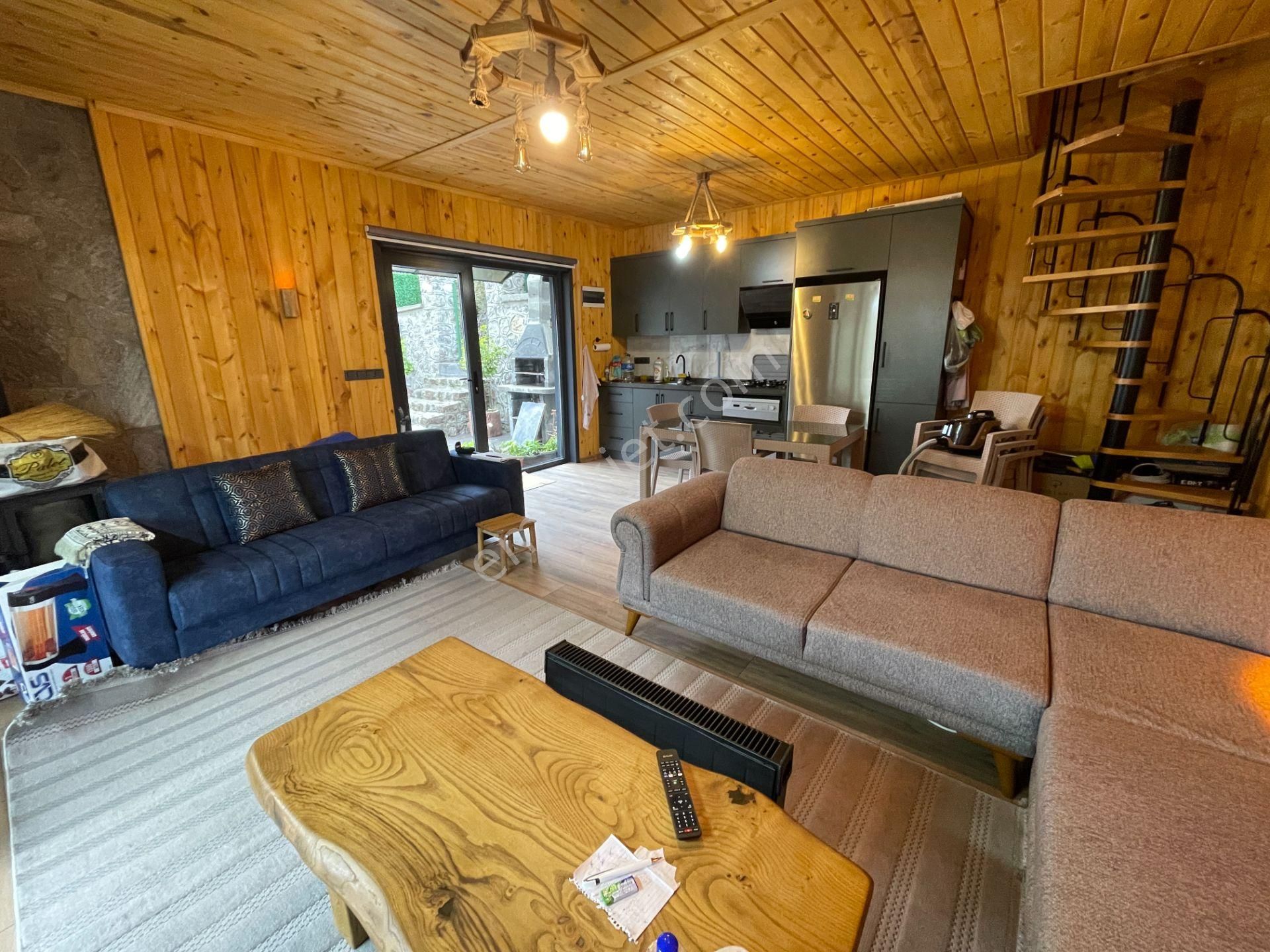 Trabzon Yomra'da Doğayla İç İçe Satılık Müstakil Ev - Görsel 10