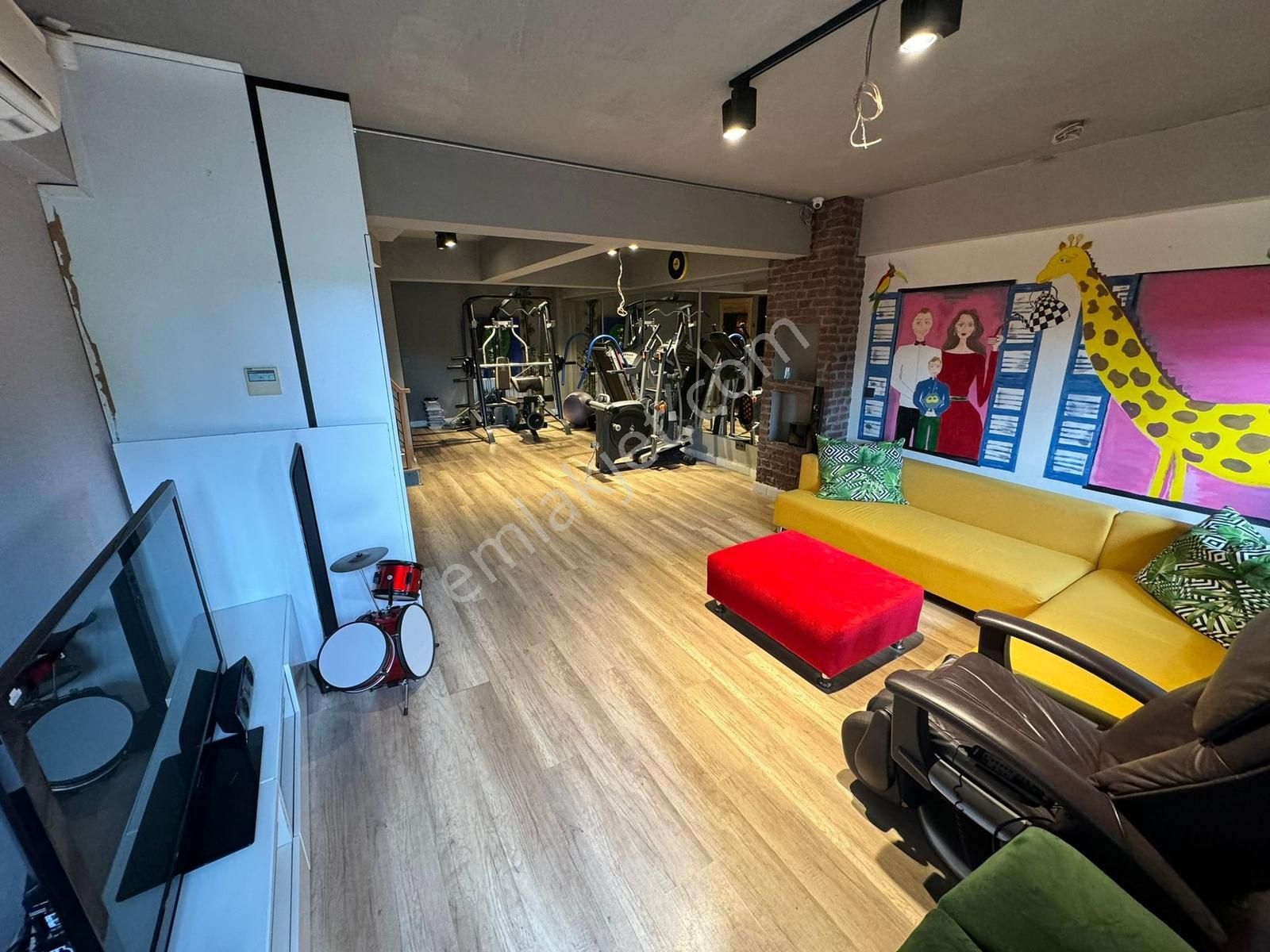 Eyüp Ahikent Büyük Tip Mimari Dekorasyonlu 5 Katlı Satılık Villa - Görsel 13