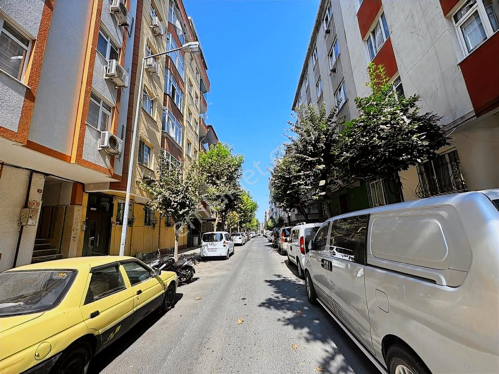 Yenibosna Bahçelievler Merkezi Lokasyonda Satılık Daire - Görsel 6