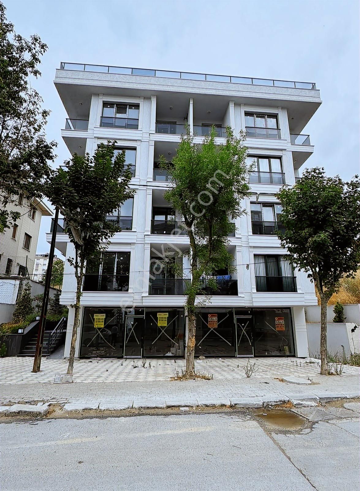 Büyükçekmece Pınartepe'de Satılık Dubleks Daire