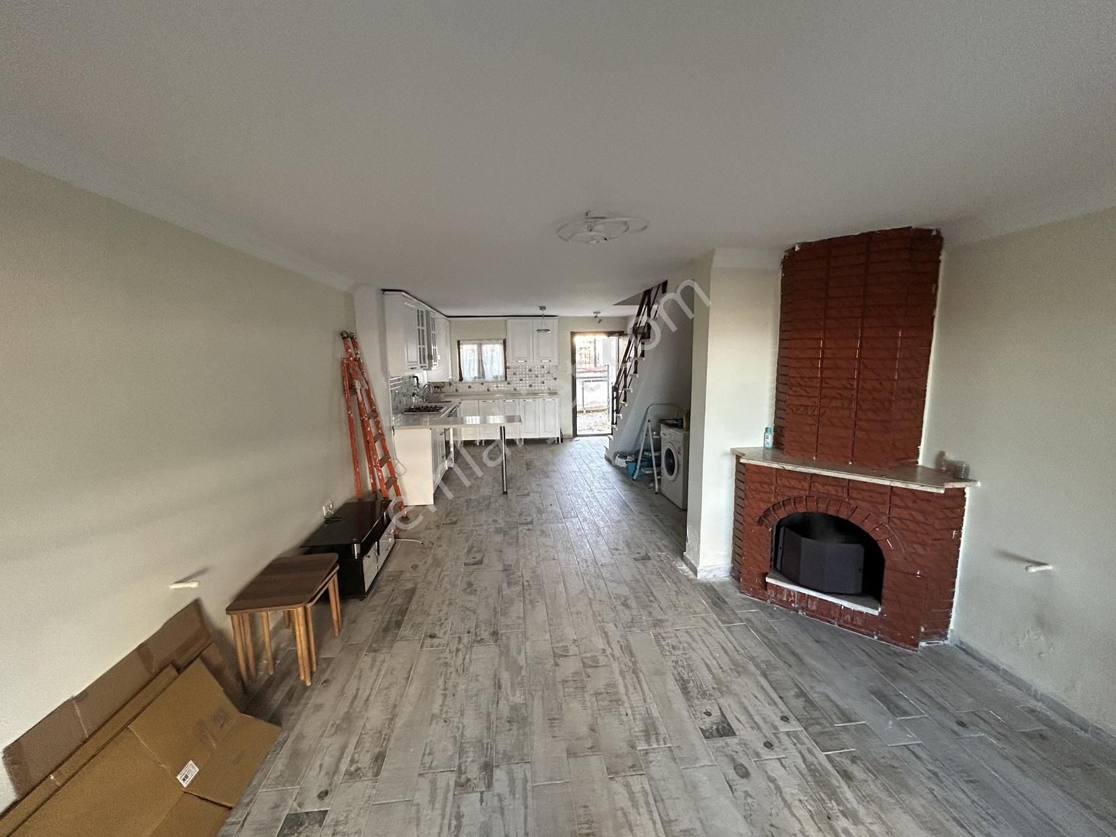 Silivri Gümüşyakada Denize 50m Ve Deniz Manzaralı 4+1 Tripleks - Görsel 21