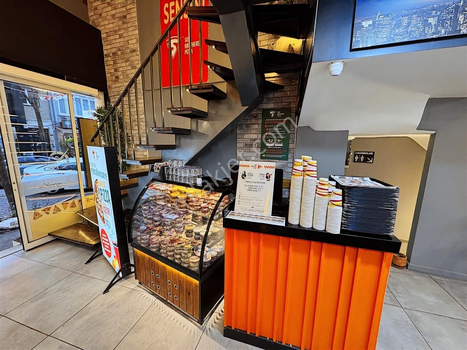 Beşiktaş Ihlamurdere Cd. Kurumsal Fast Food 3 Katlı Devirli - Görsel 3