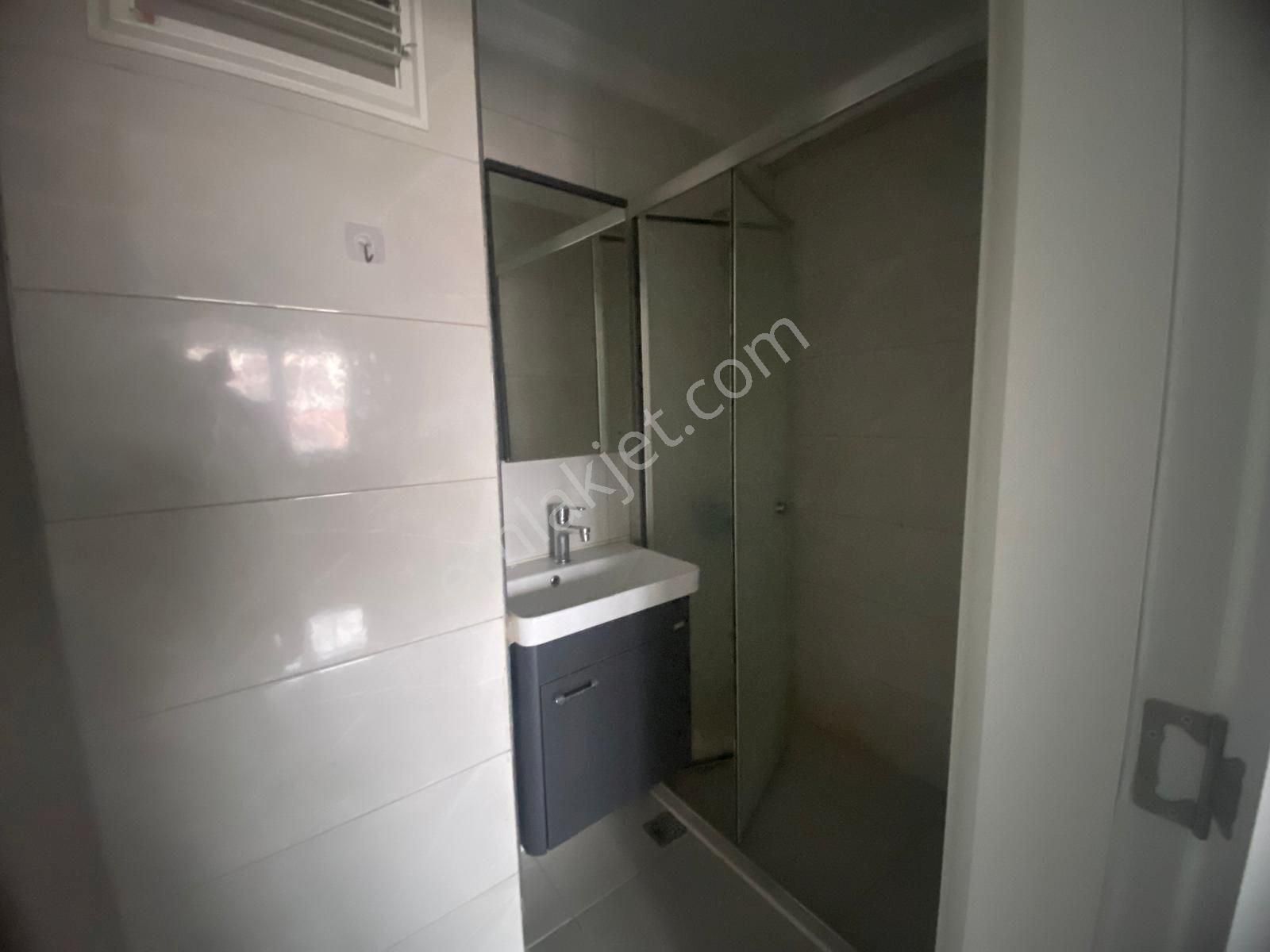 Bursa Orhangazi Çarşı Merkezde Yeni Binada Konforlu 2+1 Kiralık Daire - Görsel 17