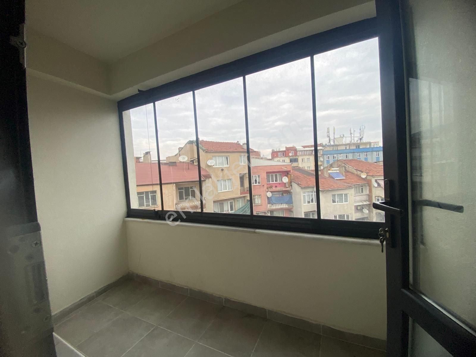 Bursa Orhangazi Çarşı Merkezde Yeni Binada Konforlu 2+1 Kiralık Daire - Görsel 20