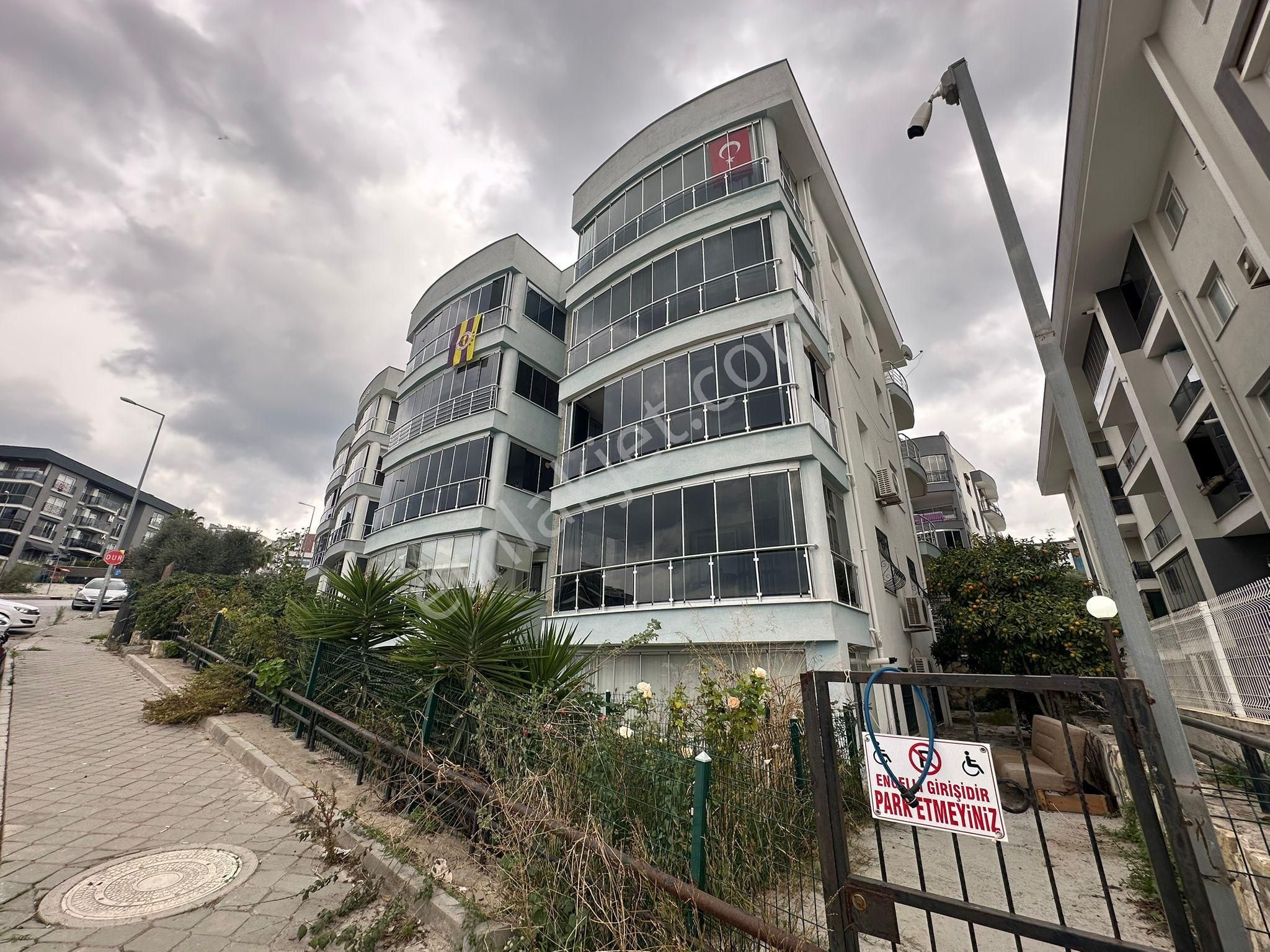 Site İçerisinde Bahçeli Müstakil Girişli 3+1 Satılık Daire - Görsel 2