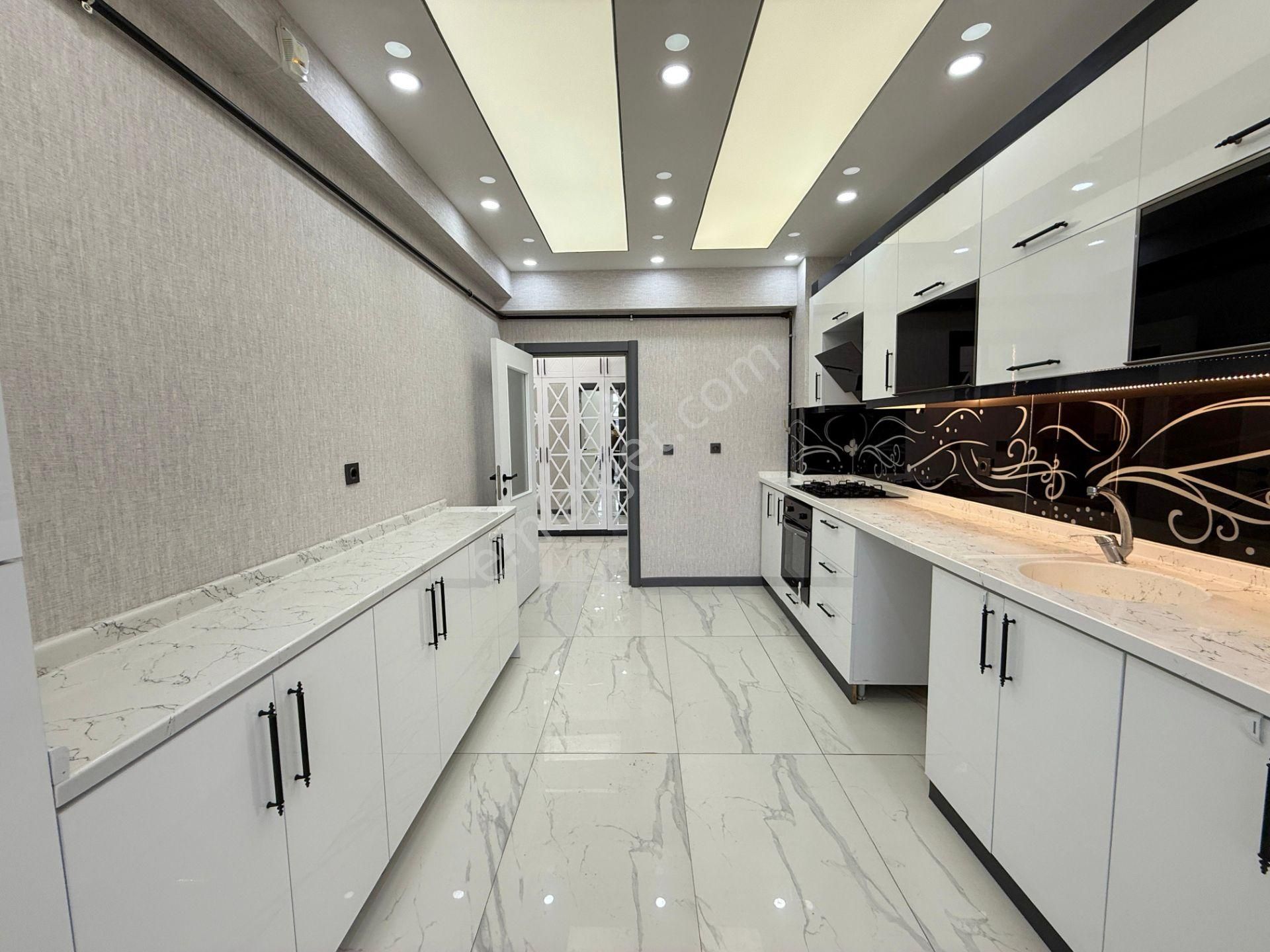 Öz'maşalllah.dan 3+1 E.banyolu 2.kat Full Yapılı Cadde Yakını - Görsel 7