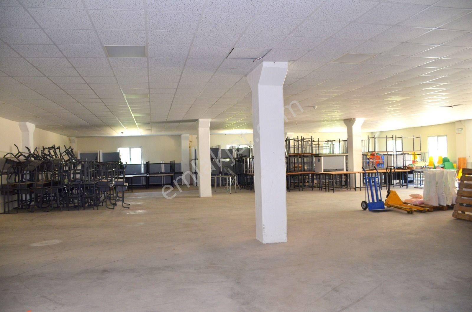 Döşemealtı Osb'de Kiralık 2 Katlı 1000 M² Dükkan - Görsel 8