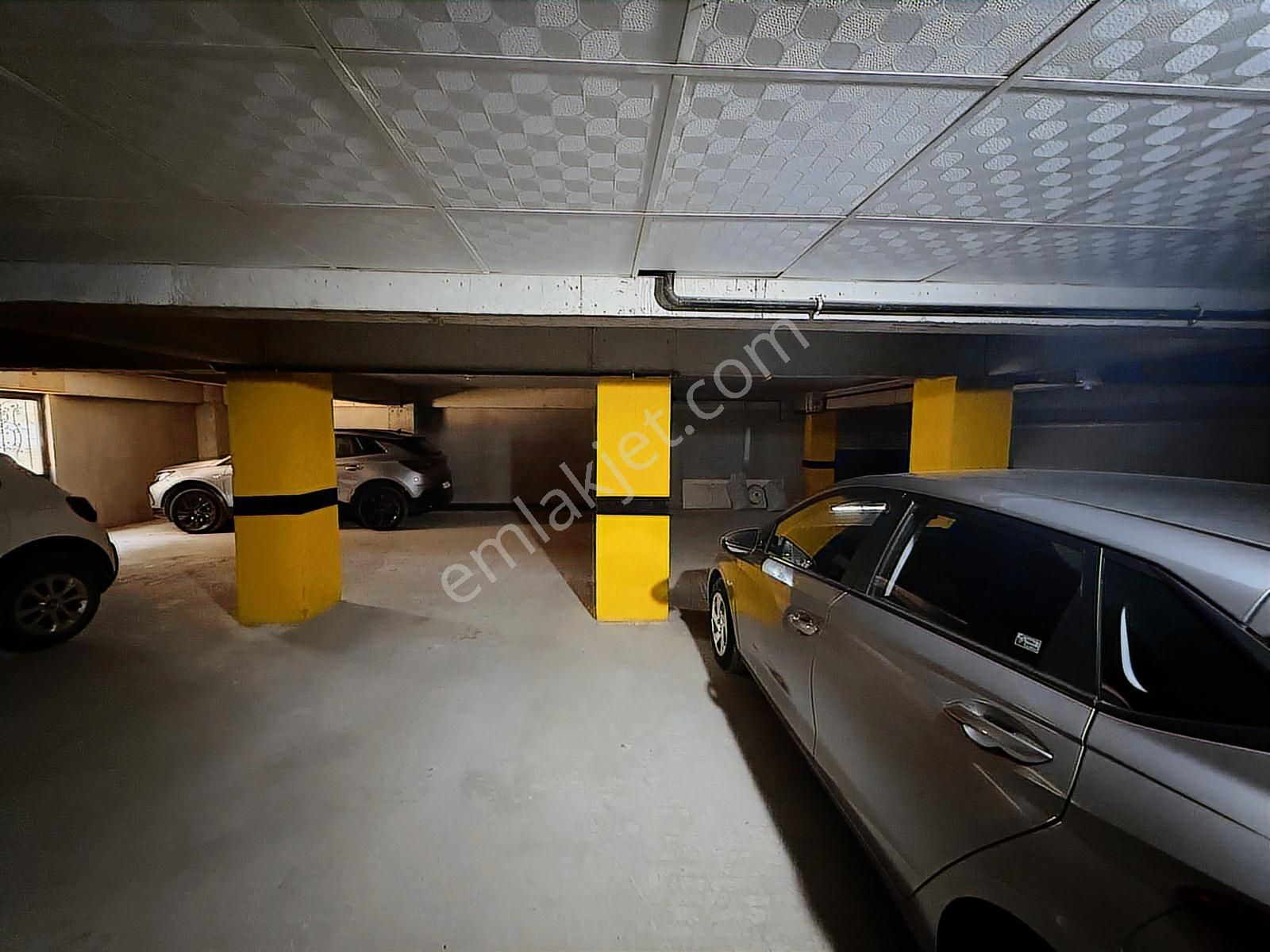 Beşevlerde Site İçi Kapalı Otoparklı Satılık Daire - Görsel 2