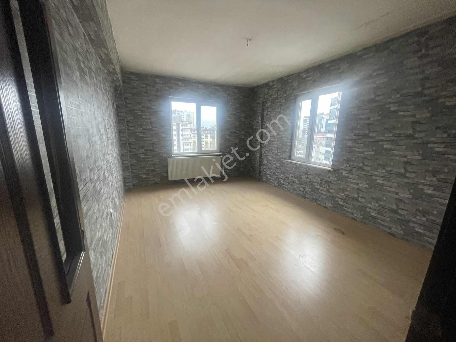 Tacettin Veli Mahallesinde Merkezde 4+1 Satılık Daire - Görsel 13